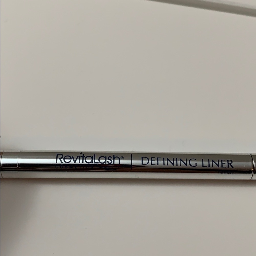 RevitaLash  Defining Liner . New. Sealed